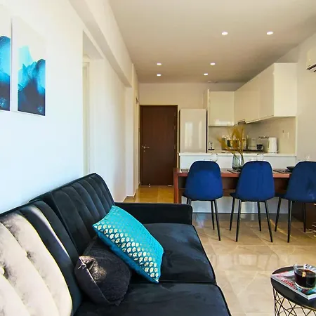 Phaedrus Living Seaside Lighthouse 70 Lägenhet Paphos