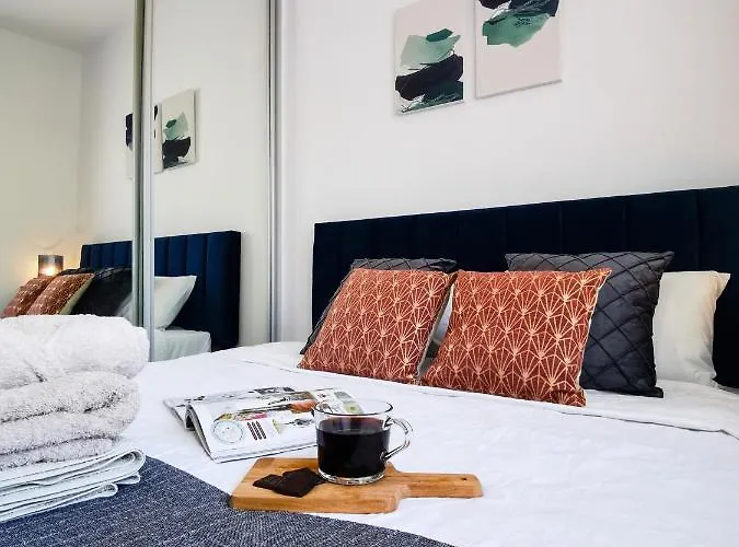 Phaedrus Living Seaside Lighthouse 70 Apartamento *